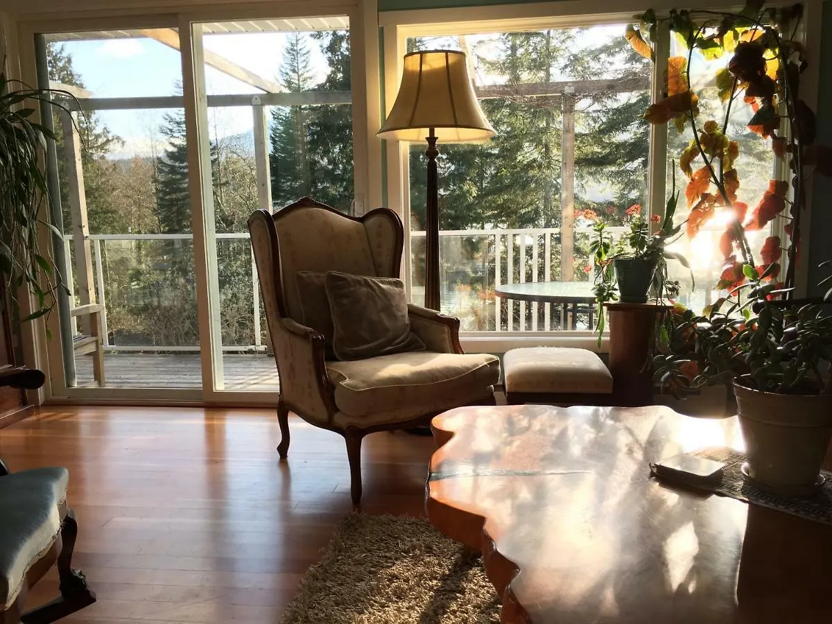 Fulford Dunderry Vacation Rental And Cabin Holiday home